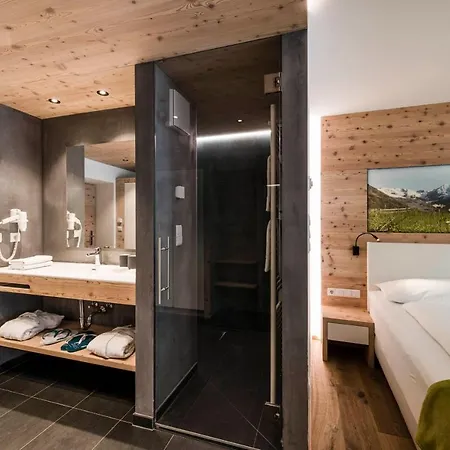 Paradies Pure Mountain 4* Solda