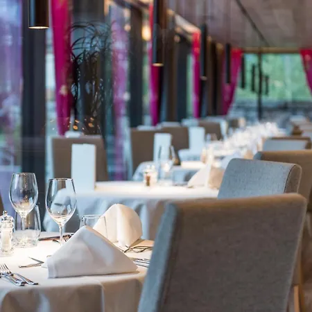 Paradies Pure Mountain Hotell