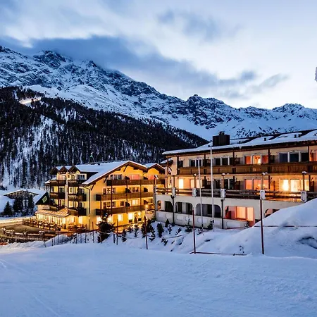 Hotell Paradies Pure Mountain